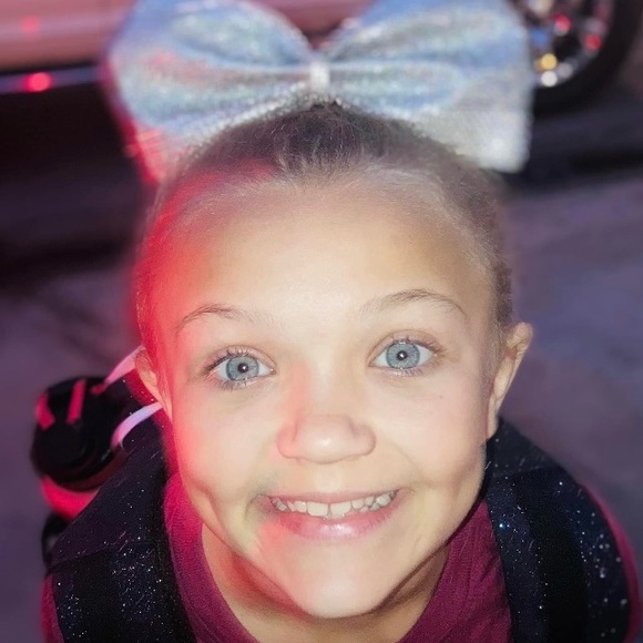 Meet your Posher, Catherine - Picture 3 of 3